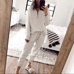 NEW Two piece jogger Set white